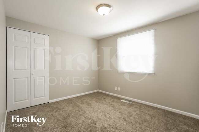 Building Photo - 636 Jefferson Ave