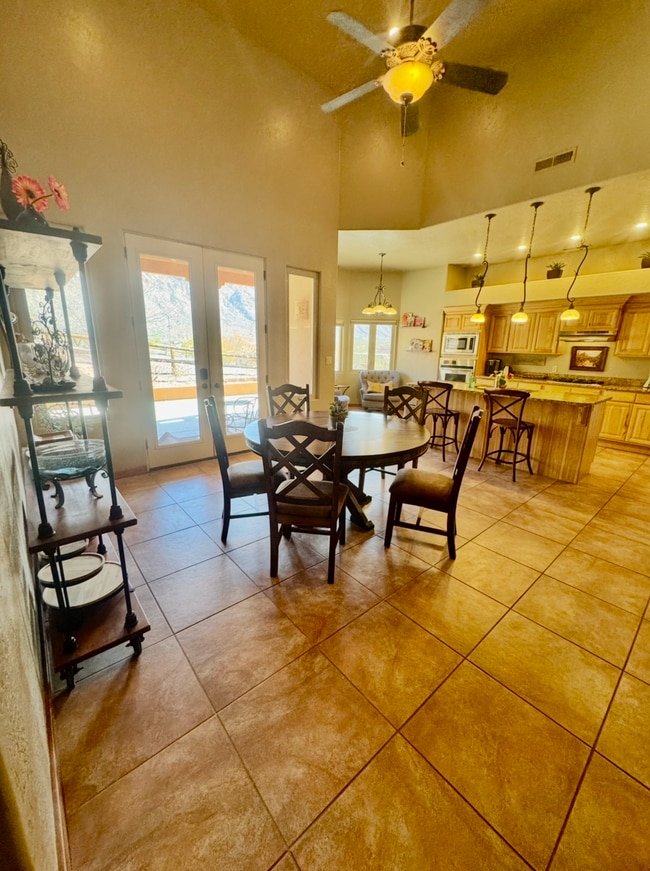 Building Photo - 3369 S 1100 W