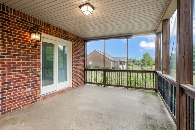 Building Photo - 107 Deer Field Hills