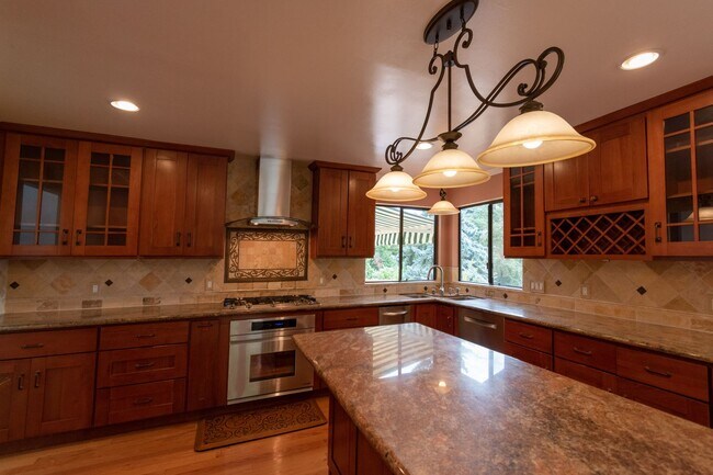 Building Photo - Los Gatos Mountain Living at its Best! Gated 1 Acre lot! Spacious 5 bedroom House! Pool!