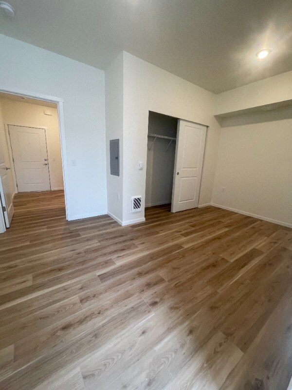 Building Photo - 4546 S Junett St