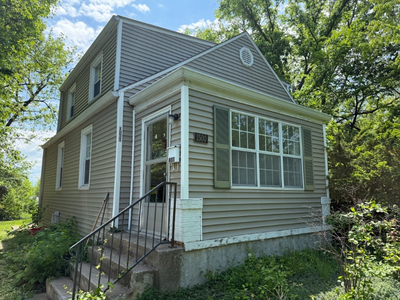 Primary Photo - 1500 W Ash St