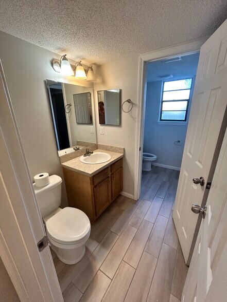 Building Photo - 465 Crabapple Ct