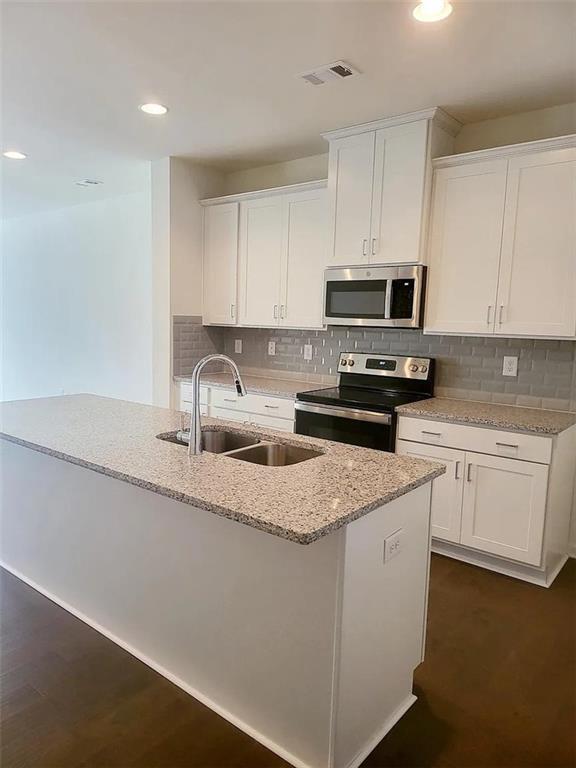 Building Photo - 862 Ambient Way