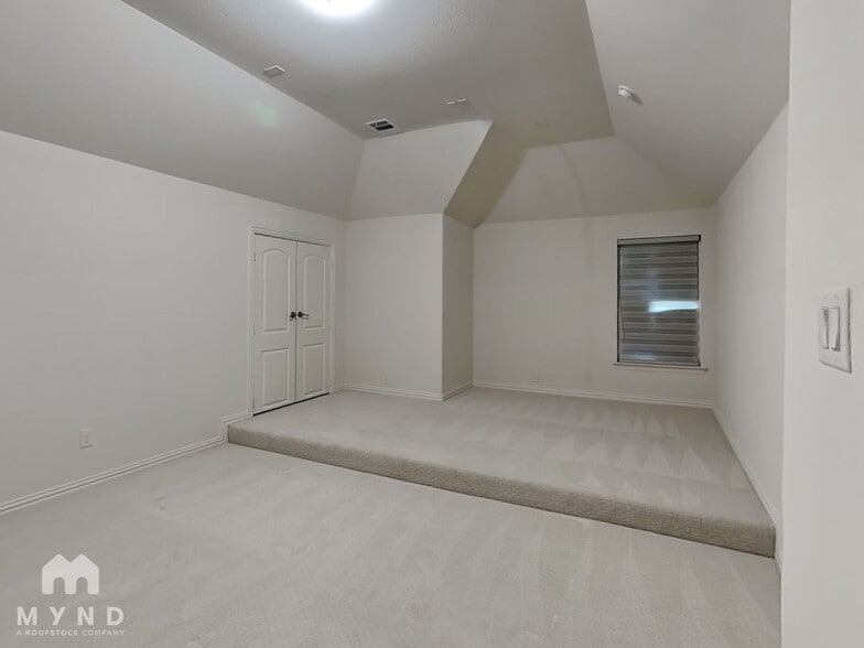 Building Photo - 6022 Painswick Dr