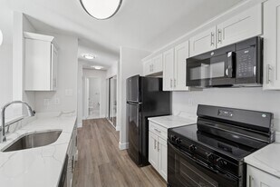 Building Photo - Haverford Court