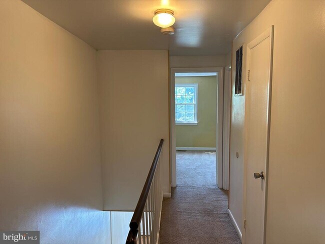 Building Photo - 1628 Fort Fisher Ct
