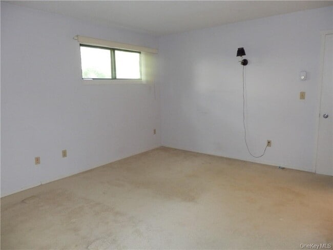 Building Photo - 132 B Heritage Hills