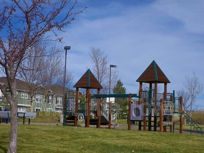 Building Photo - 17389 Nature Walk Tr