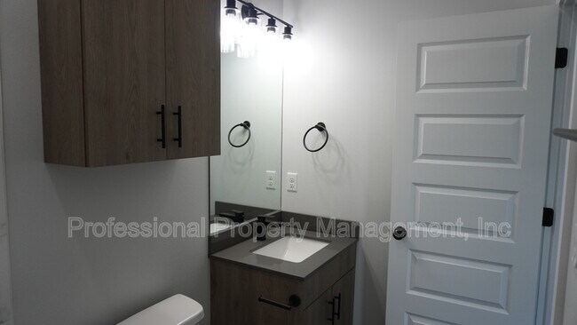 Building Photo - 2909 Bravo Rd