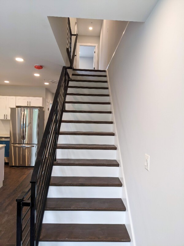 Building Photo - 1932 4th St NE