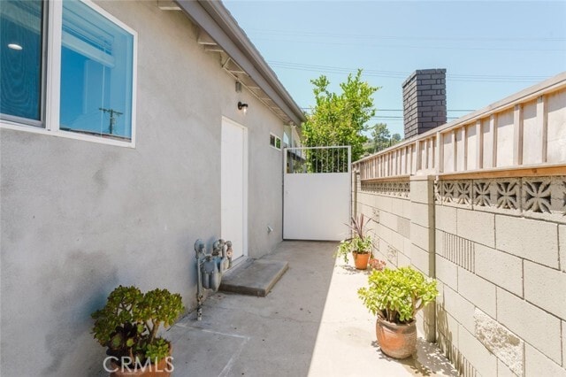 Building Photo - 4207 Canoga Dr