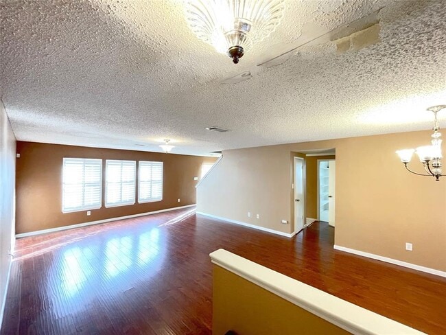 Building Photo - 2516 Stapleford Dr