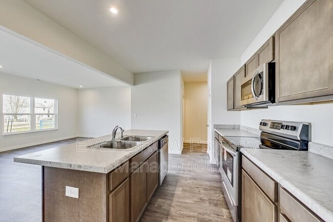 Building Photo - 10832 Penwell Way