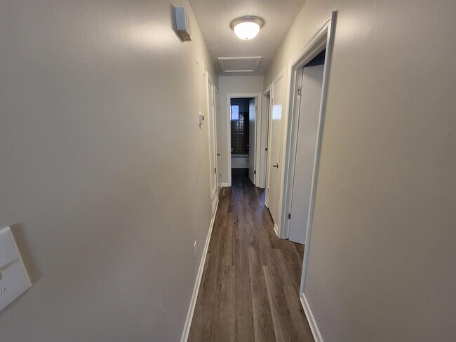 Building Photo - 4609 Renee St