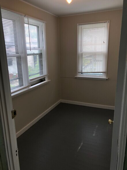 Building Photo - 847 Ferdinand Ave