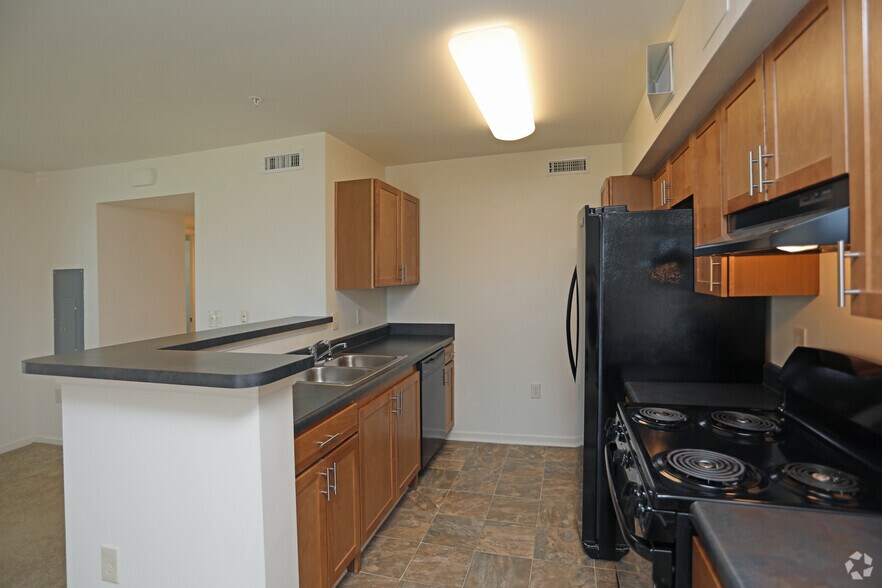 Fieldstone Apartments Limits Apply 300 Fieldstone Ln