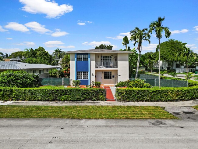 Building Photo - 9100 SW 95th Ave