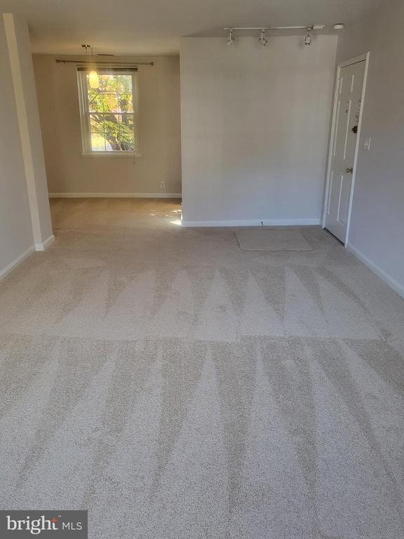 Building Photo - 3279 S Stafford St