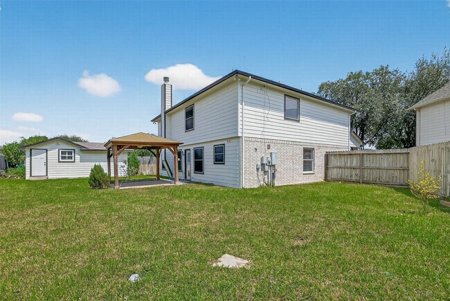 Building Photo - 6654 Stonefort Ct