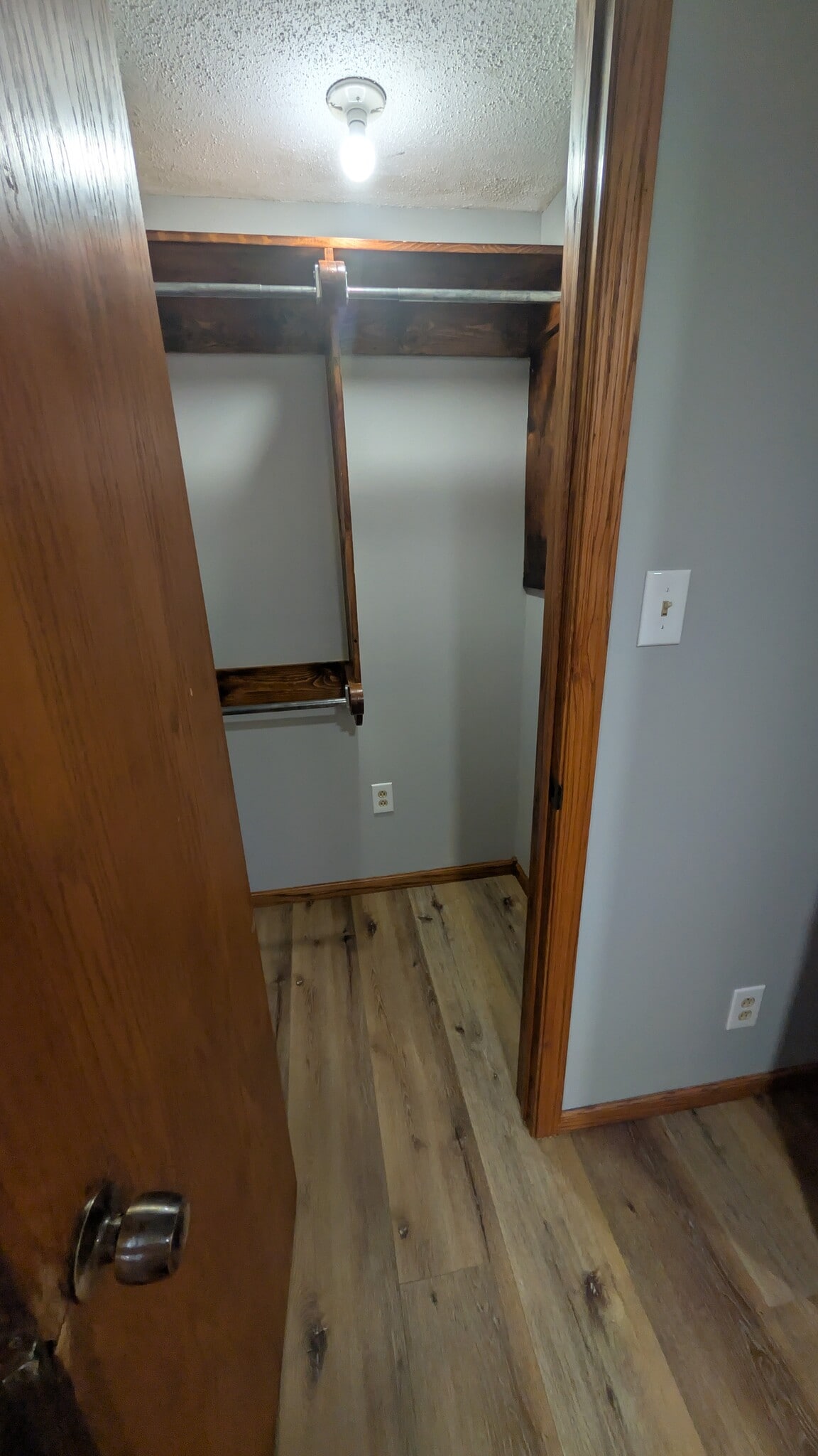 Building Photo - 1914 Hageman Ave