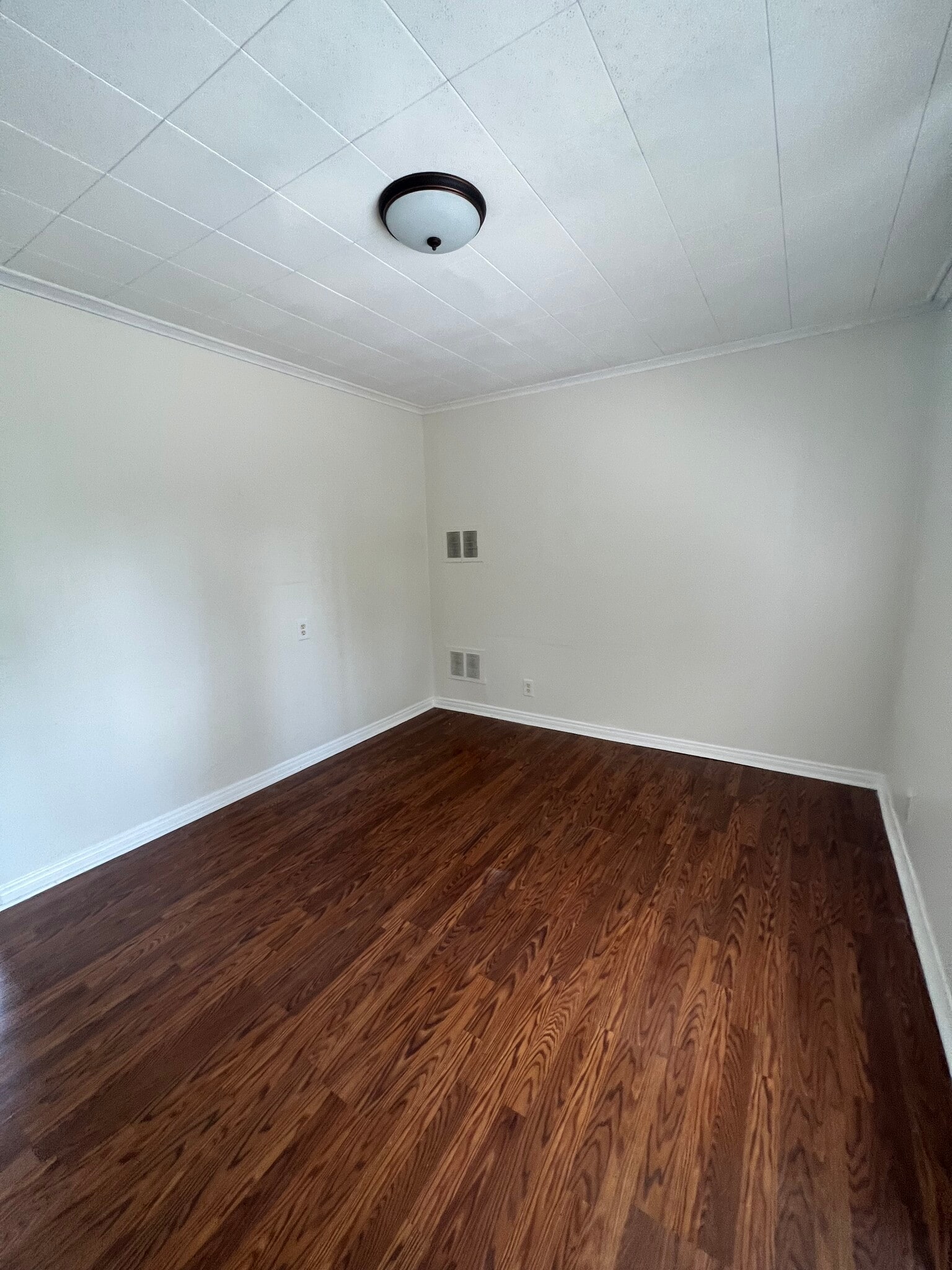 Building Photo - 541 Patterson Ave