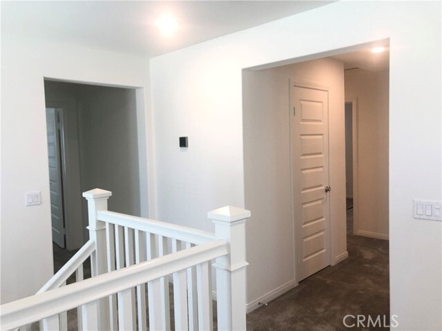 Building Photo - 2735 E Howlett Ln