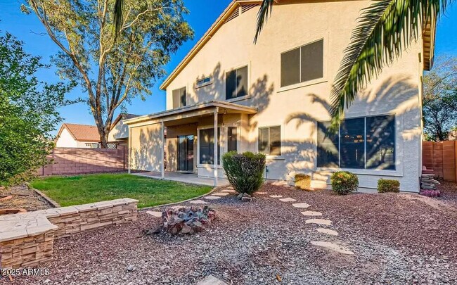 Building Photo - 17640 N 17th St