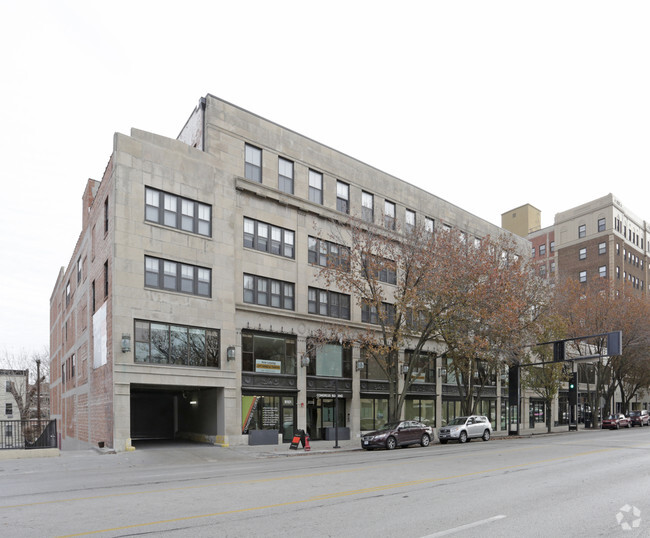 Primary Photo - Congress Lofts