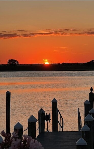 Building Photo - 8407 Wellington Ave