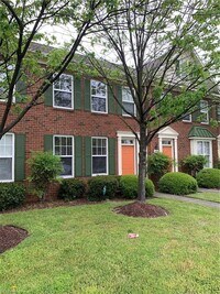 Building Photo - 4112 Killam Ave