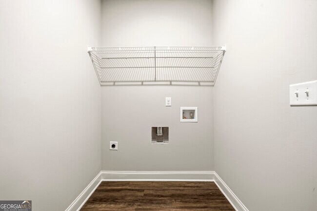 Building Photo - 54 Holsteiner Ln