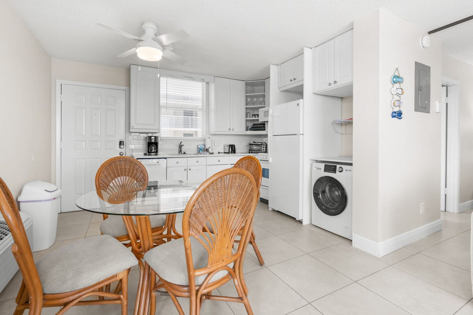 Building Photo - 5600 Bonita Beach Rd SW