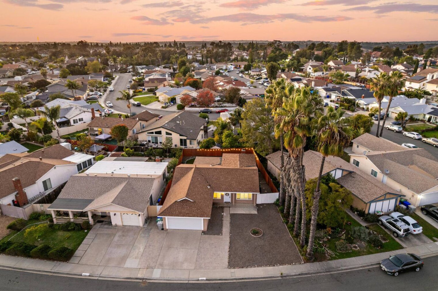 Building Photo - 7630 Andasol St