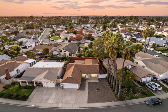 Building Photo - 7630 Andasol St