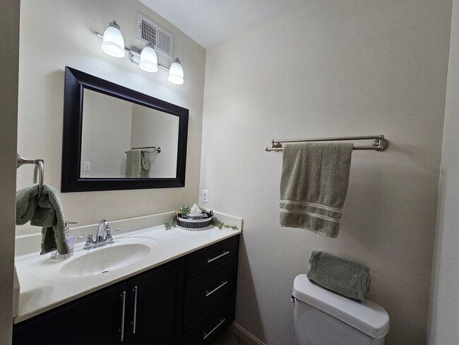 Building Photo - 3208 O'Donnell St