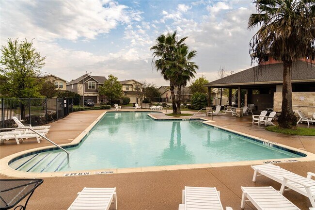 Building Photo - 13700 Sage Grouse Dr