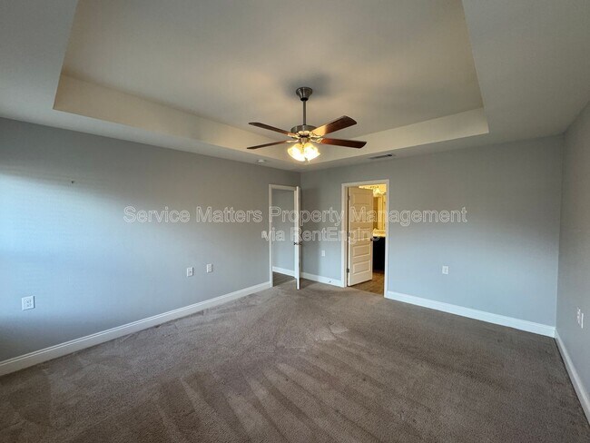 Building Photo - 5620 Blue Sky Ct