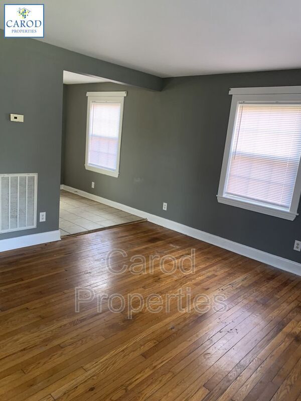 Building Photo - 216 Windley St