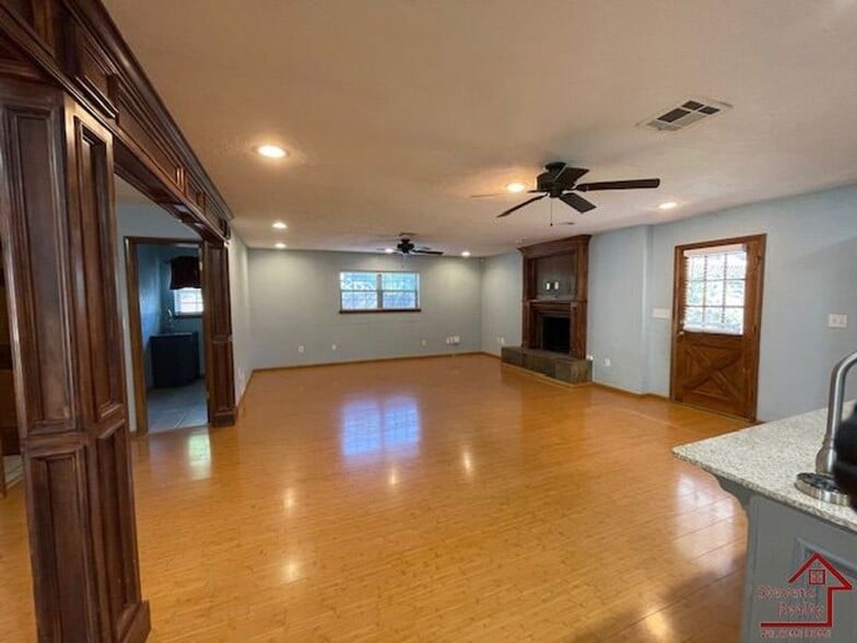 Building Photo - 17 NW 59th St