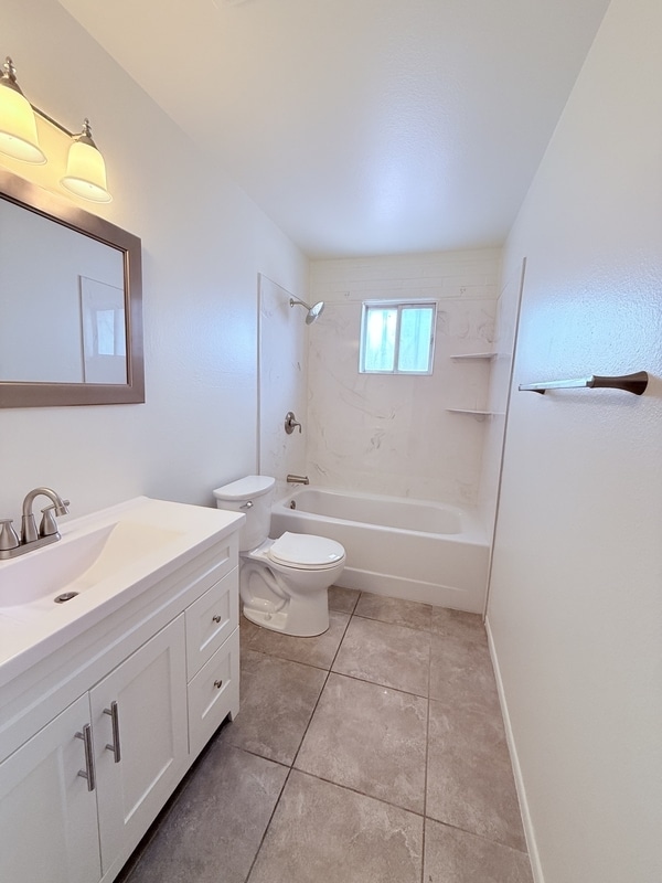 Building Photo - 4834 N Los Altos Pl