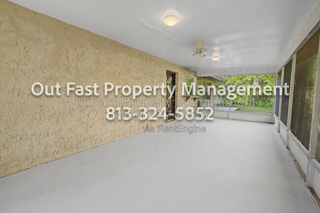Building Photo - 1275 Sylvia Ave