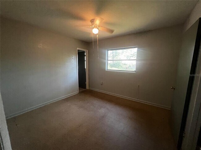 Building Photo - 5520 Riordan Way