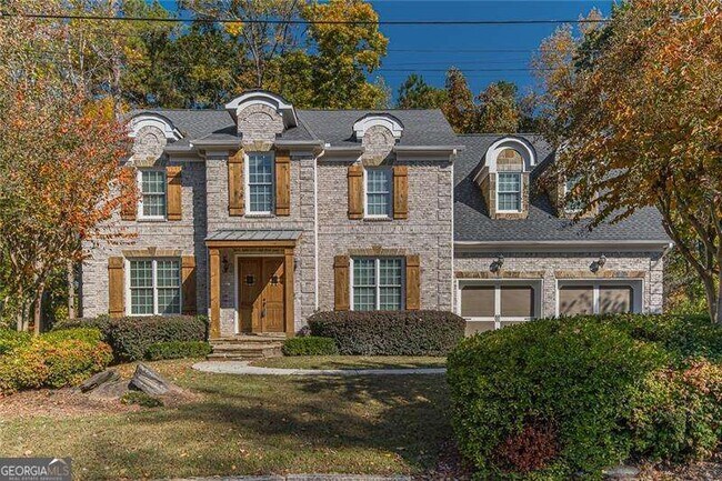 Building Photo - 1106 Devine Cir NE