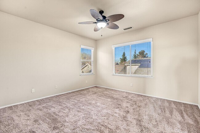 Building Photo - 5629 N Citrus Ln