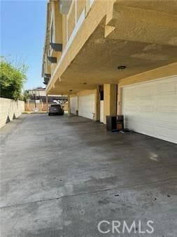 Building Photo - 824 S Sierra Vista Ave