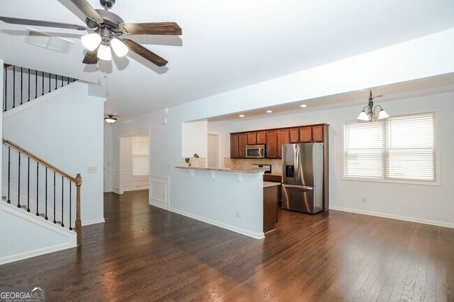 Building Photo - 438 Privet Cir