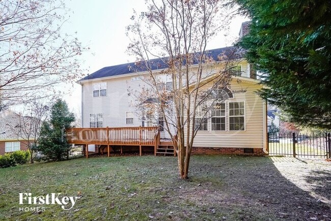 Building Photo - 29 Holly Springs Ln