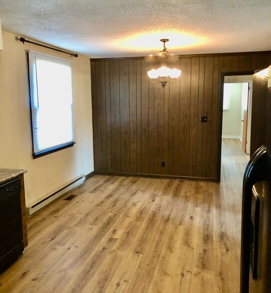 Dining room - 2303 Bradley St
