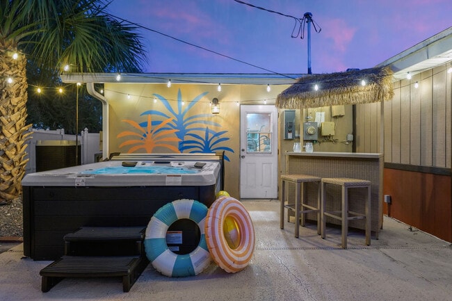 Building Photo - 1132 Gershwin Dr